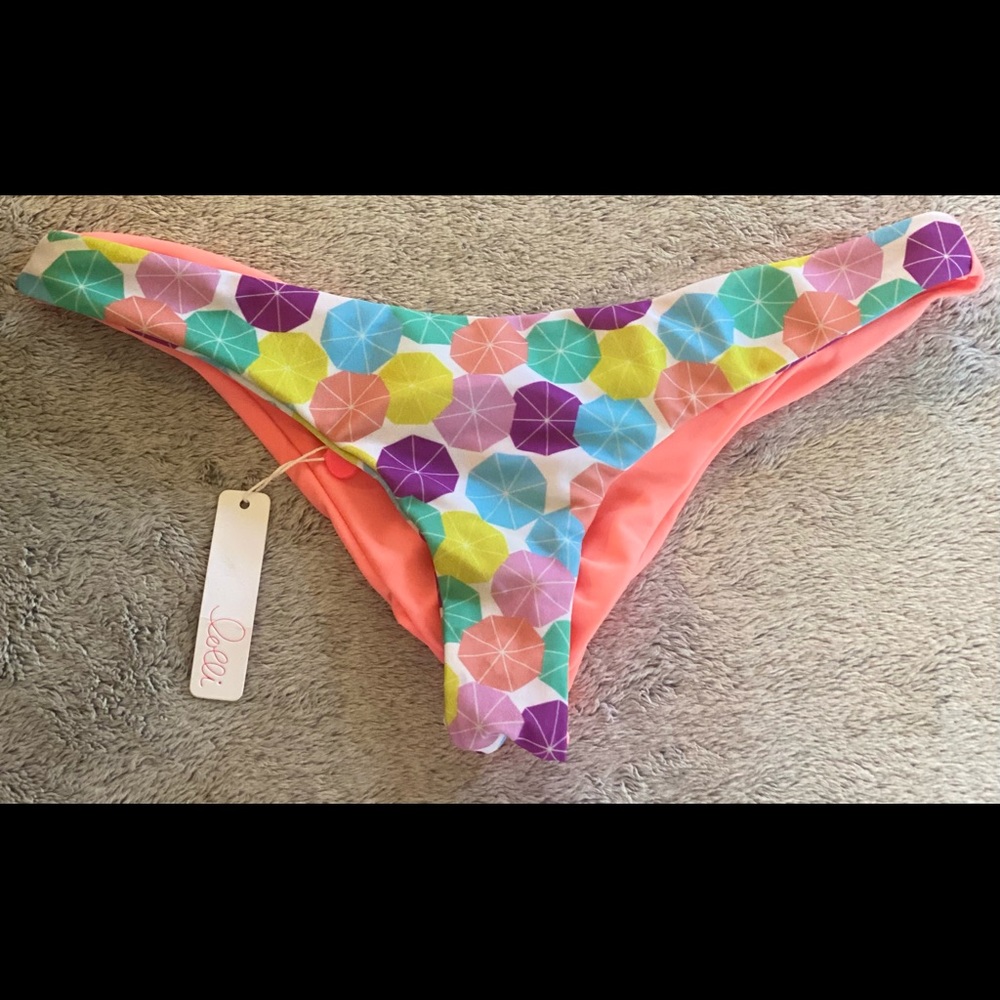 ✨NWT Lolli Umbrella Itsy Bikini Bottoms✨